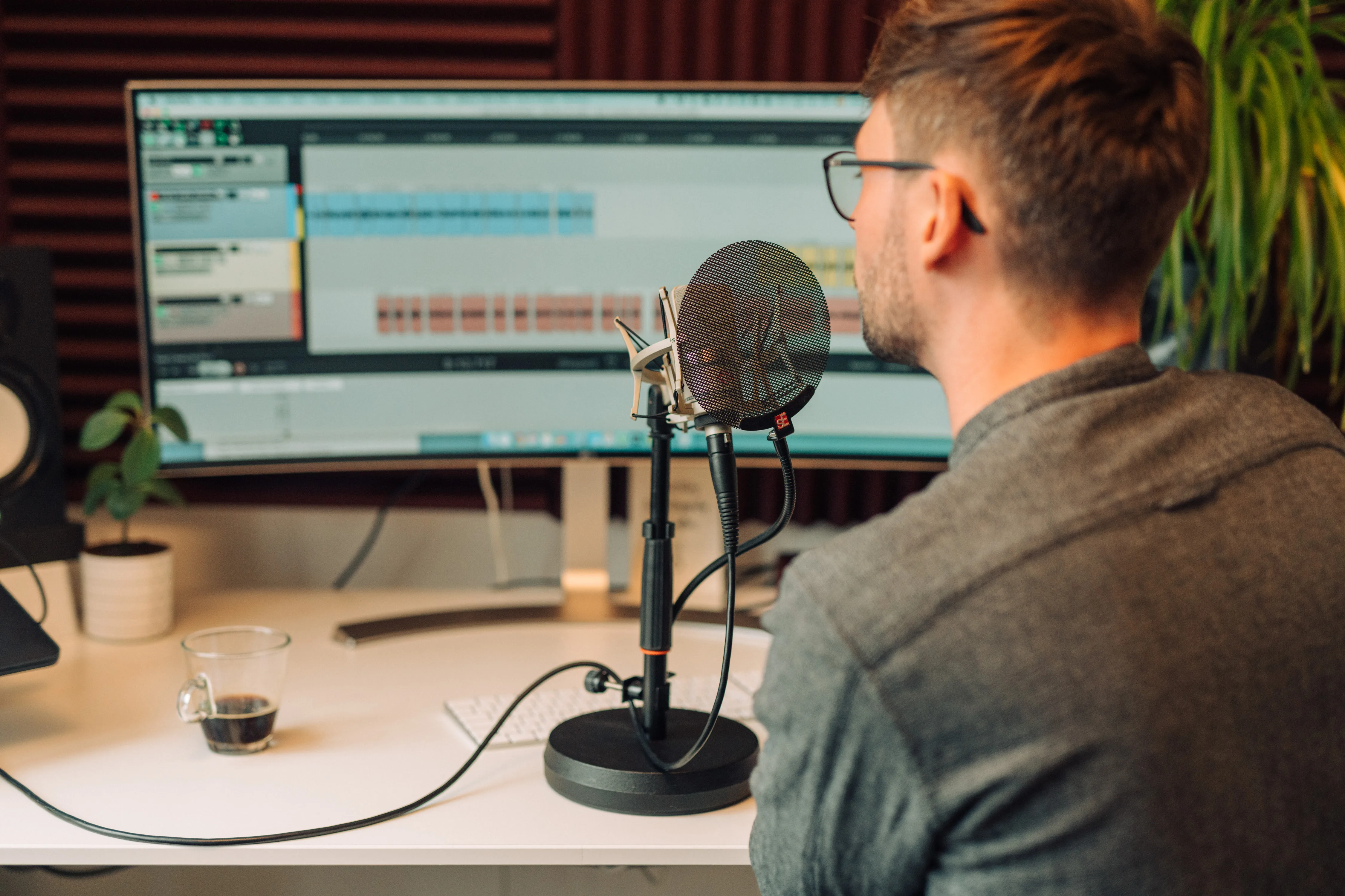 Script telefonici per un'azienda di moda: 5 passi per una forte brand experience